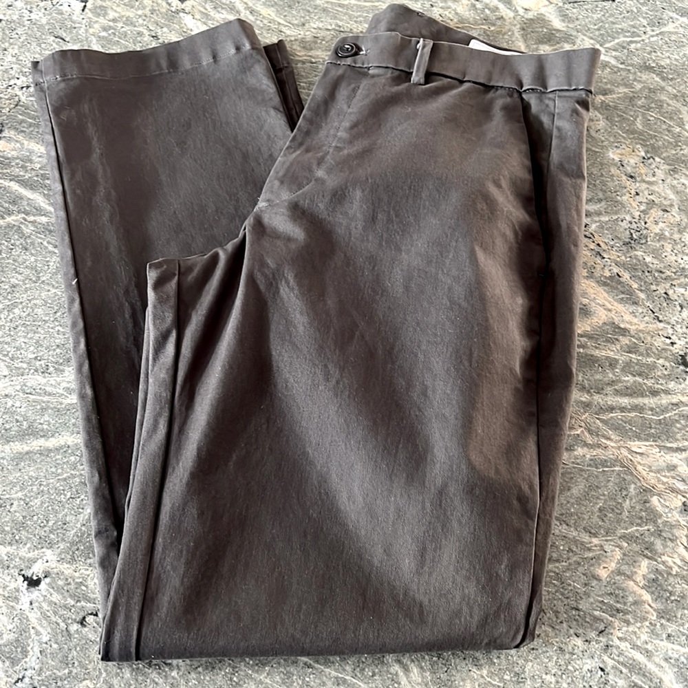 GAP Mens Khakis. NWOT